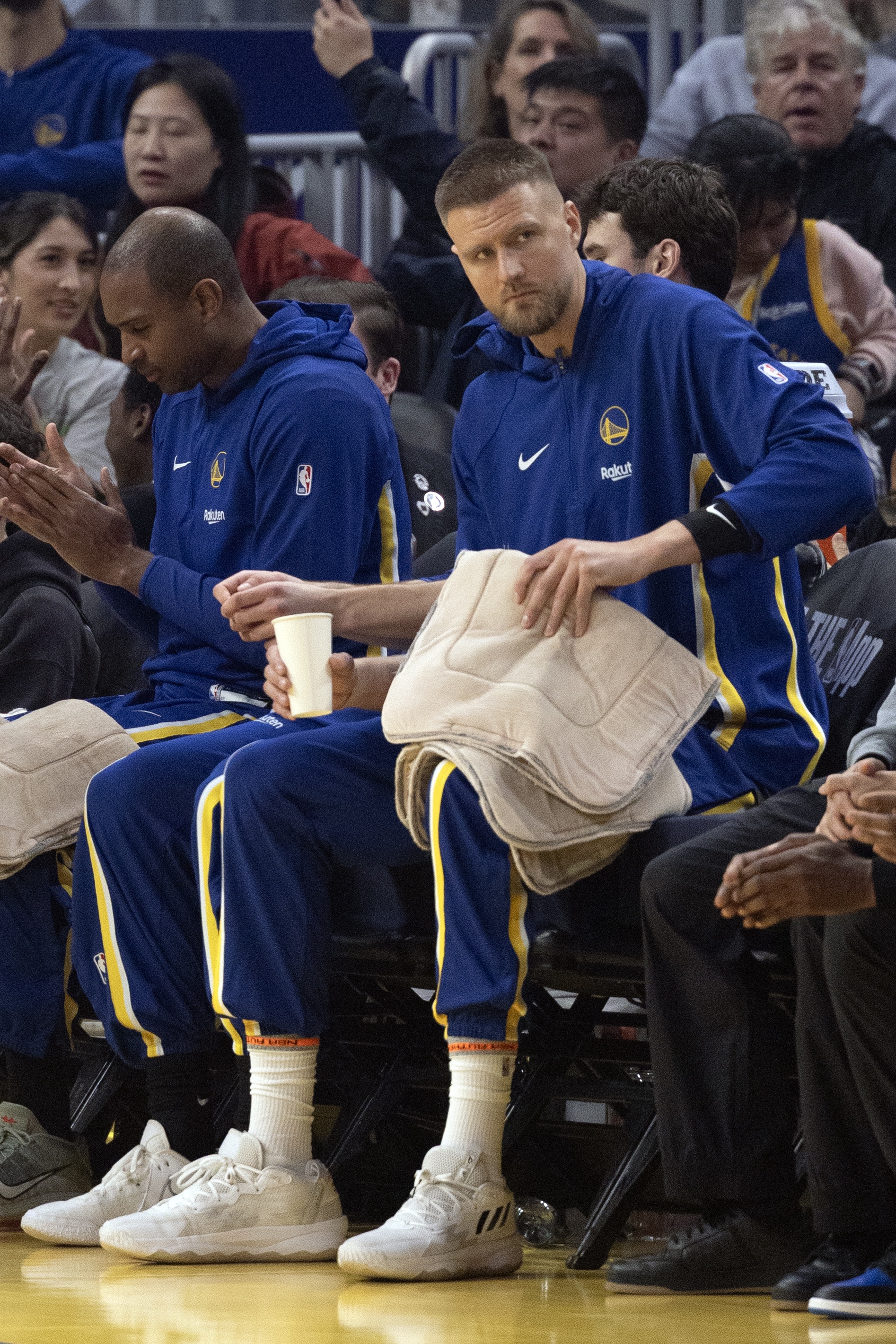 开云体育APP下载-勇士解决了库明加的问题 却迎来更棘手之处：波津真的能打球吗？