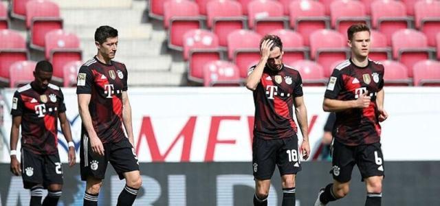 复出之战状态平平 想破纪录莱万需3场进4球