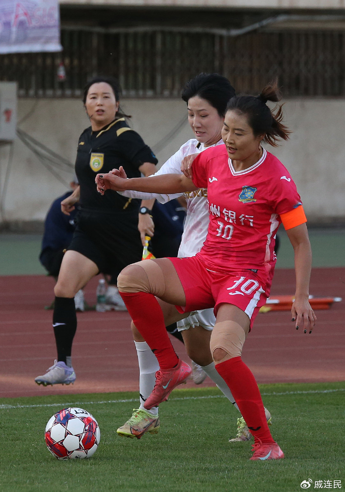 开云体育APP下载-女超联赛北京城建女足全新阵容强势起航 首轮4：1胜浙江迎来开门红|浙江队|新赛季|先农坛体育场|浙江杭州银行队|北京城建队_新浪体育_新浪新闻